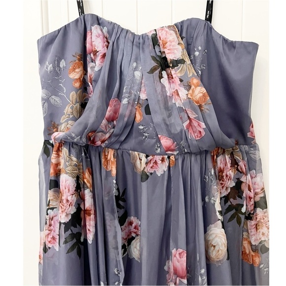 City Chic Florence Whimsy Maxi Dress - Picture 3 of 9